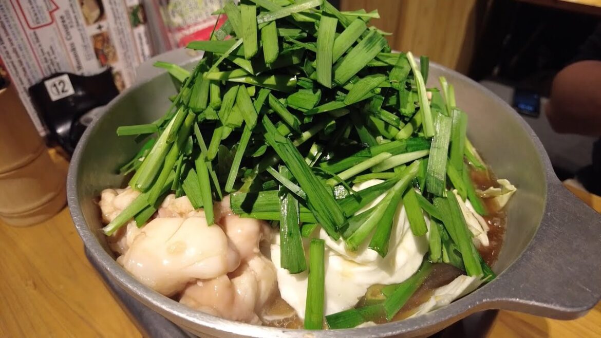 BEEF OFFALS HOTPOT! Eating Motsunabe in Japan | EAT | JAPAN BEEF OFFALS HOTPOT! Eating Motsunabe in Japan | EAT | JAPAN