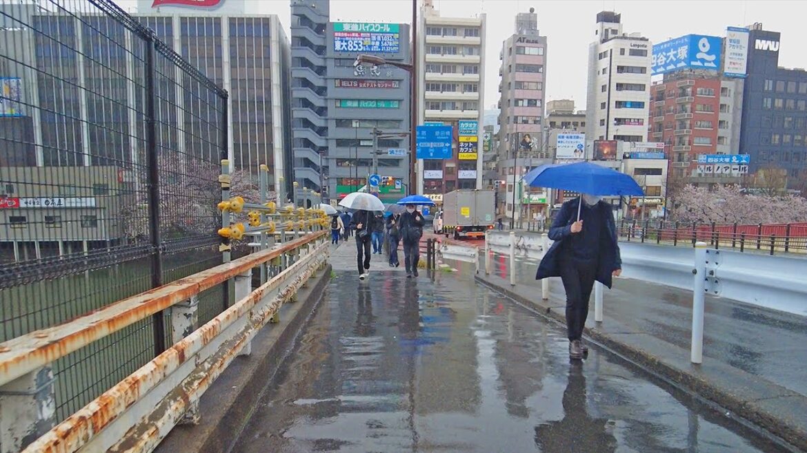 Rainy Afternoon Walk in Tokyo: Destination Olympic Stadium – Ambience ASMR 4K Rainy Afternoon Walk in Tokyo: Destination Olympic Stadium - Ambience ASMR 4K