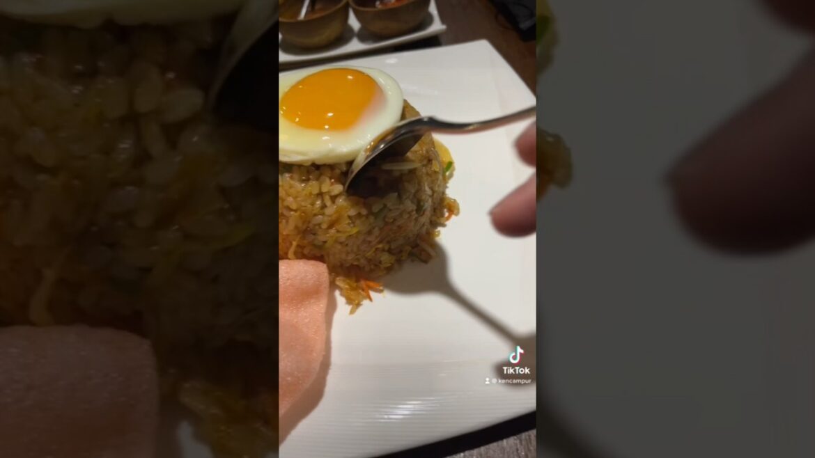 #review nasi goreng di #jepang