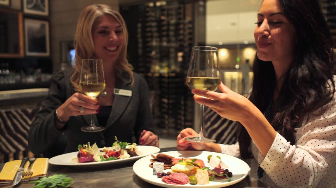 Meetings & Events at Fairmont Hotel Vancouver Meetings & Events at Fairmont Hotel Vancouver