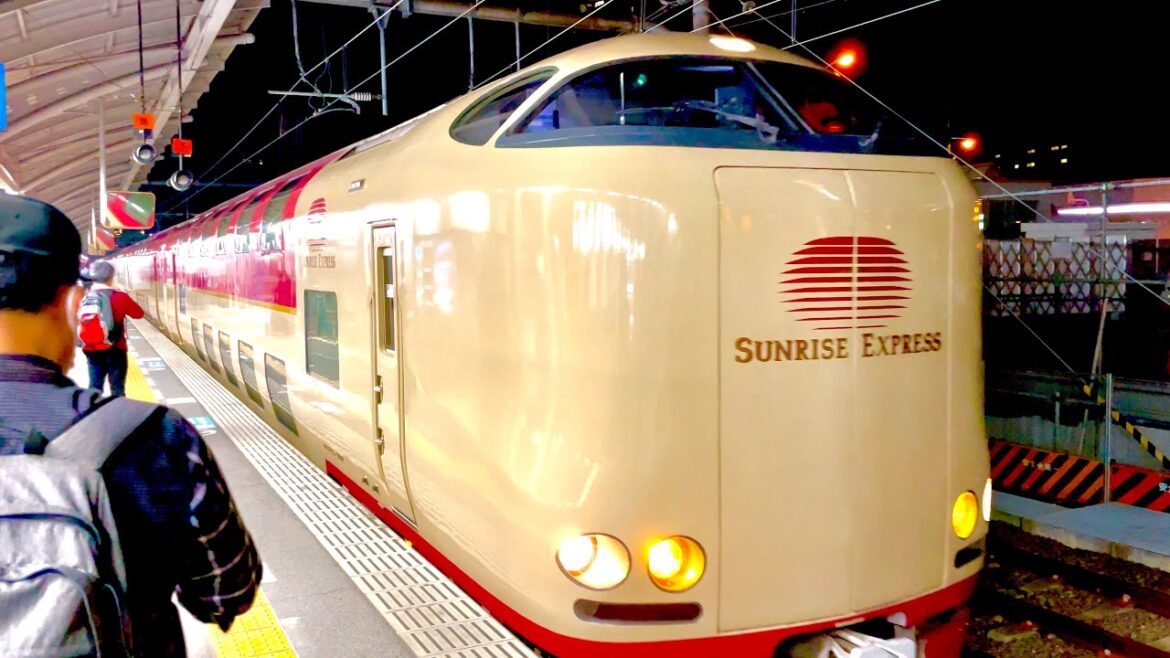Japan’s Overnight Sleeper Train for 10 hours | Sunrise Express Japan's Overnight Sleeper Train for 10 hours | Sunrise Express