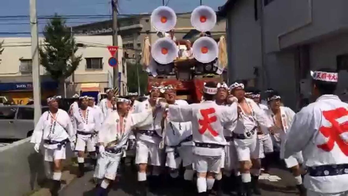 2014 戸畑祇園 天籟寺大山笠最終日~おおたろう囃子・居神楽・花の御礼~ 2014 戸畑祇園 天籟寺大山笠最終日~おおたろう囃子・居神楽・花の御礼~