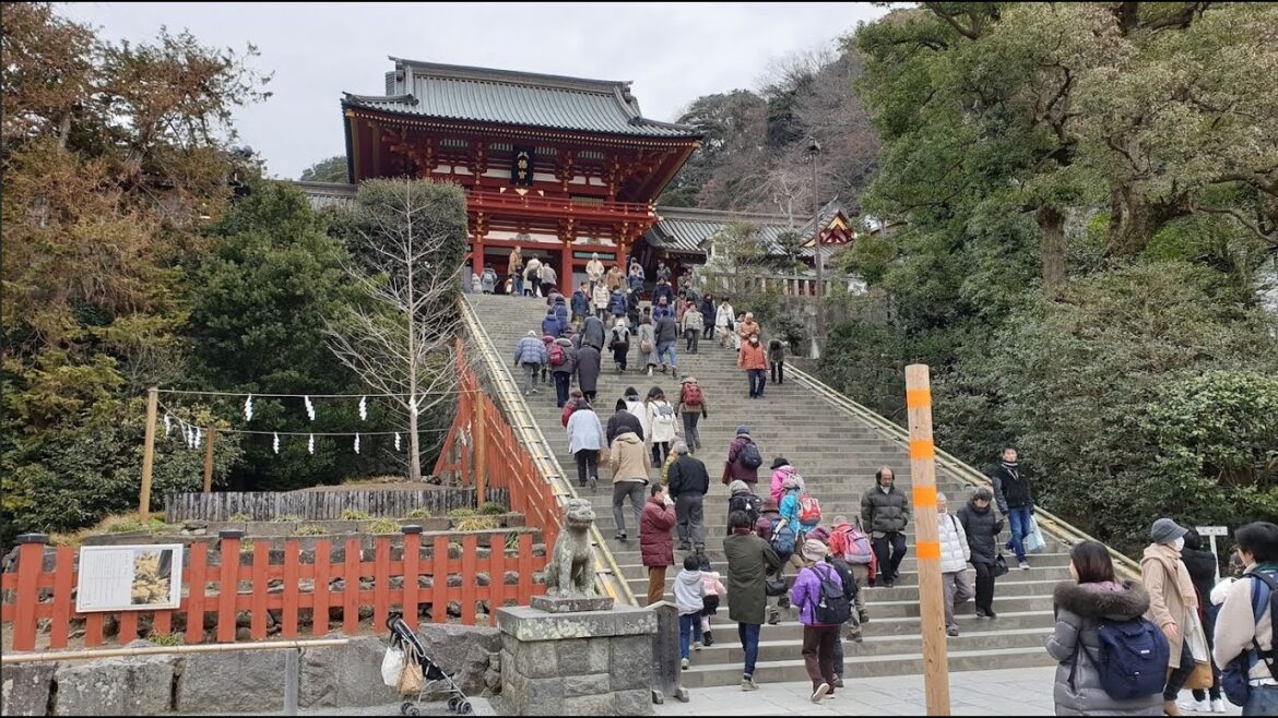Kamakura Enoshima Walking Tour | Kanagawa, Japan Kamakura Enoshima Walking Tour | Kanagawa, Japan