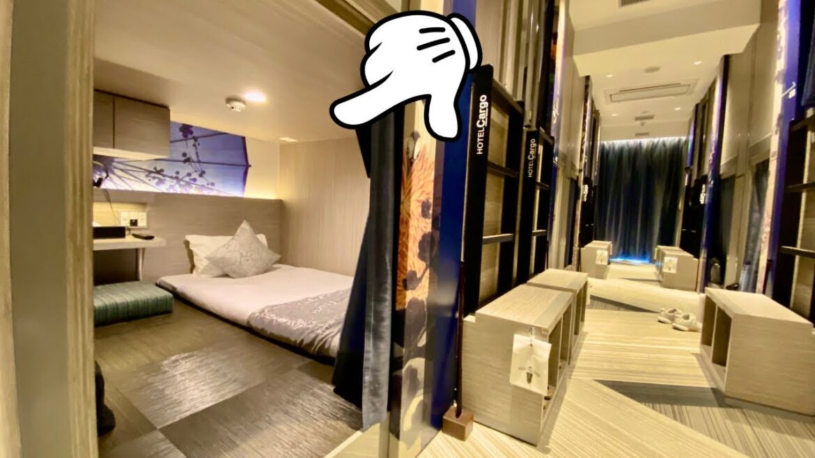 Cheap Japanese-Style Capsule Hotel in Osaka, Japan😴 🛏Hotel Cargo Shinsaibashi 4K Japan Travel Cheap Japanese-Style Capsule Hotel in Osaka, Japan😴 🛏Hotel Cargo Shinsaibashi 4K Japan Travel