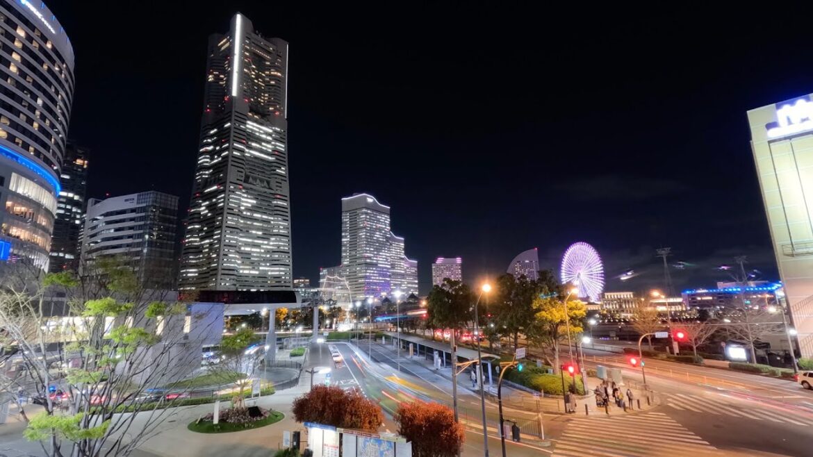 YOKOHAMA Air Cabin, Cosmo Clock 21, and Yokohama's Landmark Tower | 4K - GoPro 11 Night Lapse