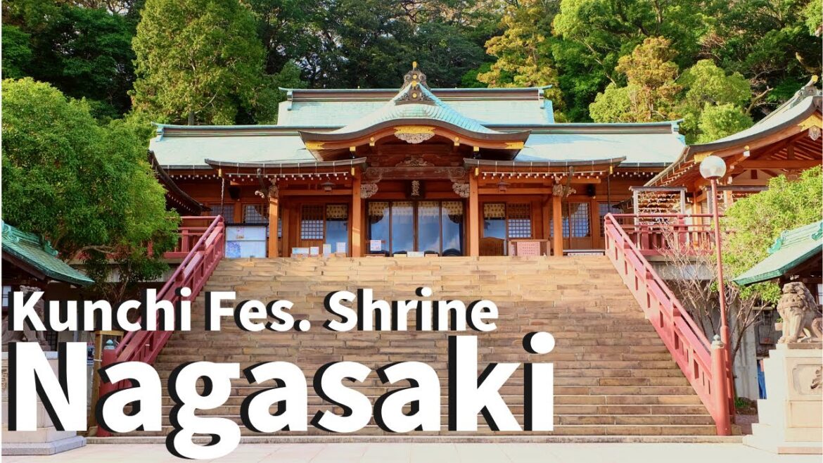 【Nagasaki】Walking at Suwa Shrine and Meganebashi Bridge (Kunchi, Torii, 諏訪神社 etc) 【Nagasaki】Walking at Suwa Shrine and Meganebashi Bridge (Kunchi, Torii, 諏訪神社 etc)