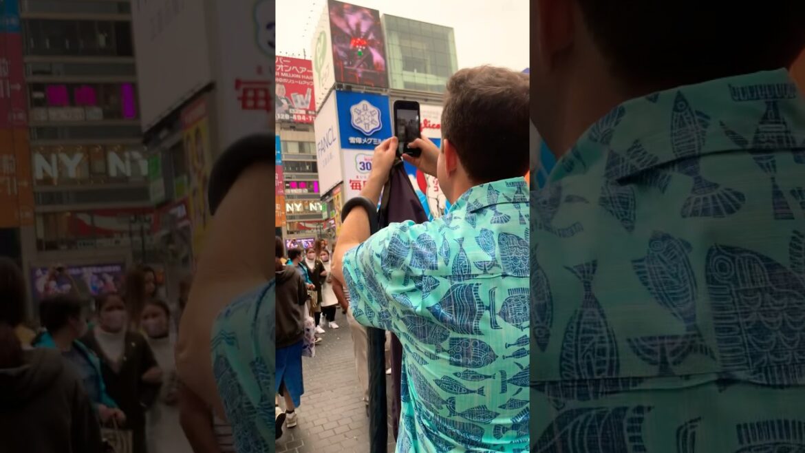 My American Parents Meet the Glico Man in Osaka 👋🏻