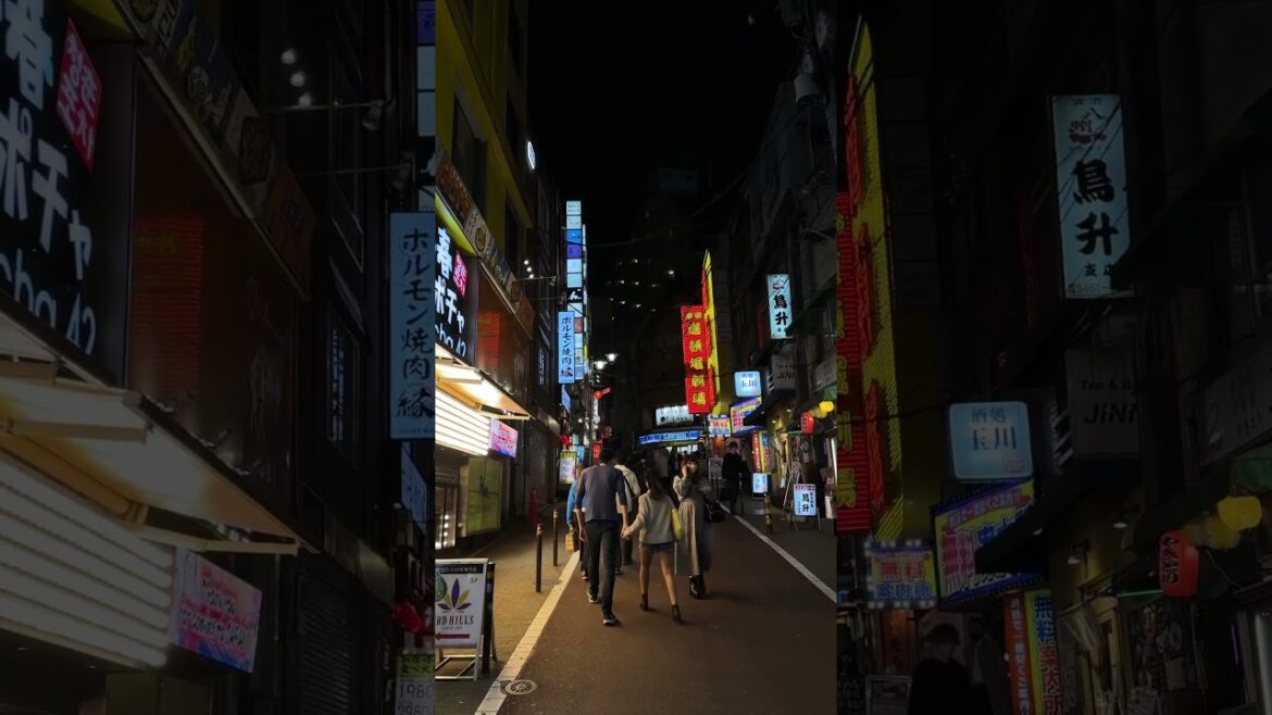Busy Street of Shibuya. #travel #japan #2023 #shibuya #tokyo #streetview #spring #explore