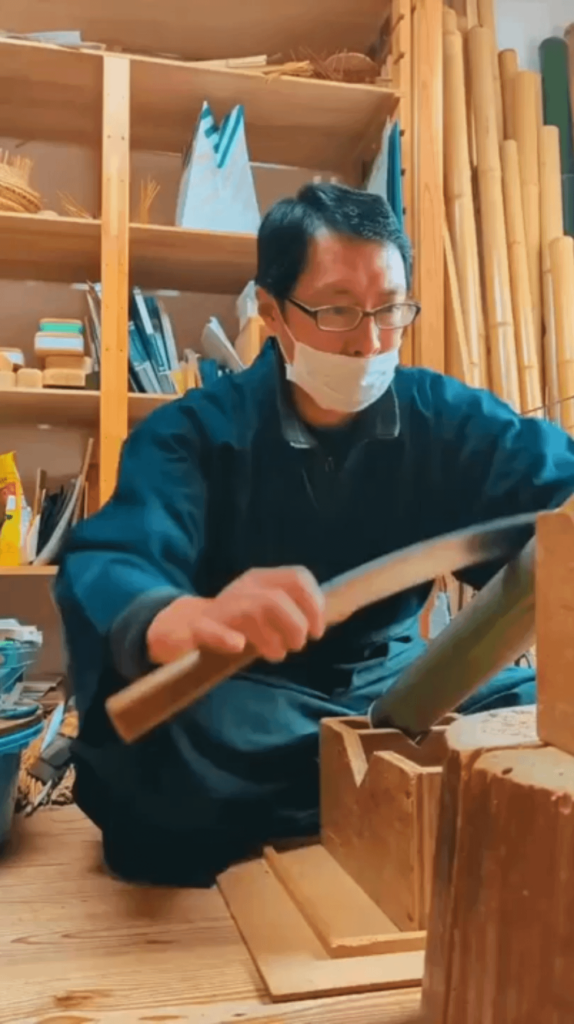 Making a briefcase out of a single piece of bamboo