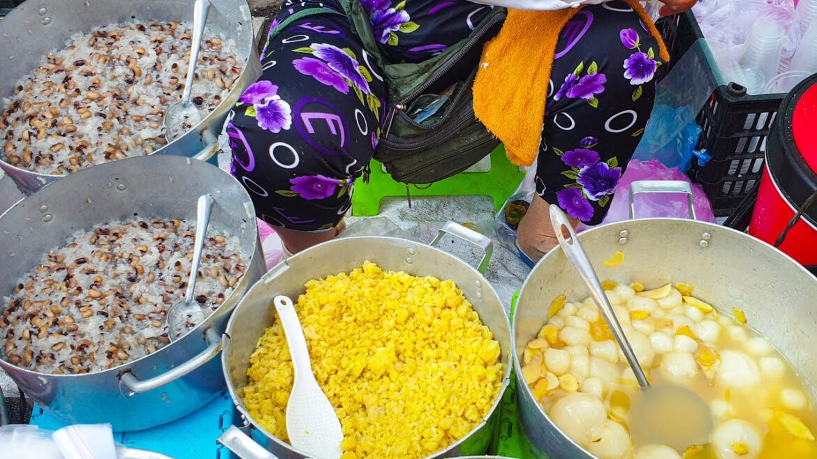 9 Traditional STREET FOOD ONLY IN VIETNAM  - Breakfast Edition Thi Nghe Market