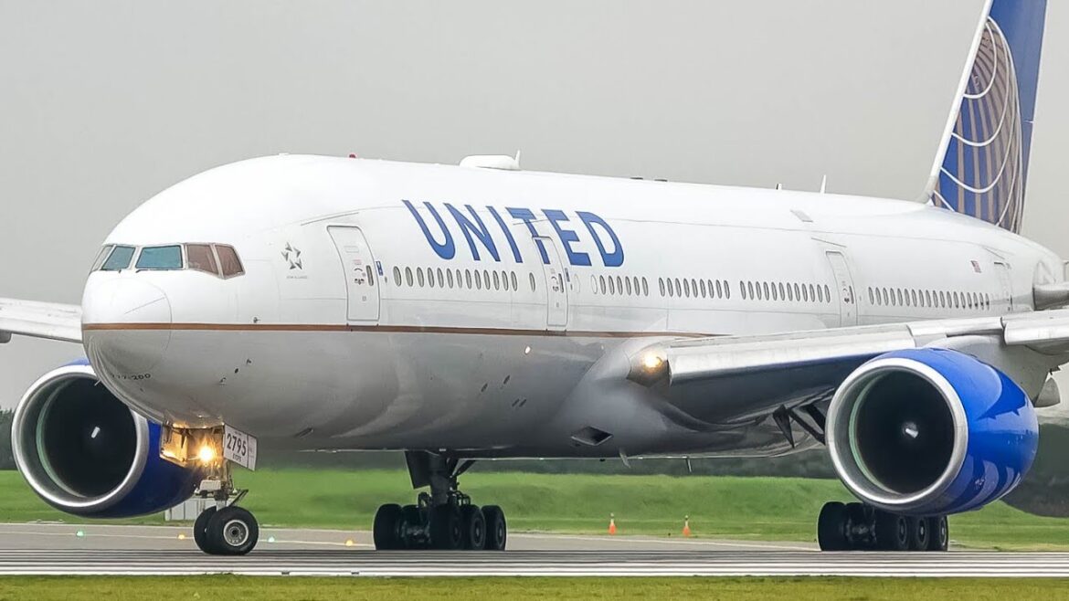 (4K) 15 Minutes of HEAVY planes taking off! Close-up Plane spotting at Amsterdam airport Schiphol (4K) 15 Minutes of HEAVY planes taking off! Close-up Plane spotting at Amsterdam airport Schiphol
