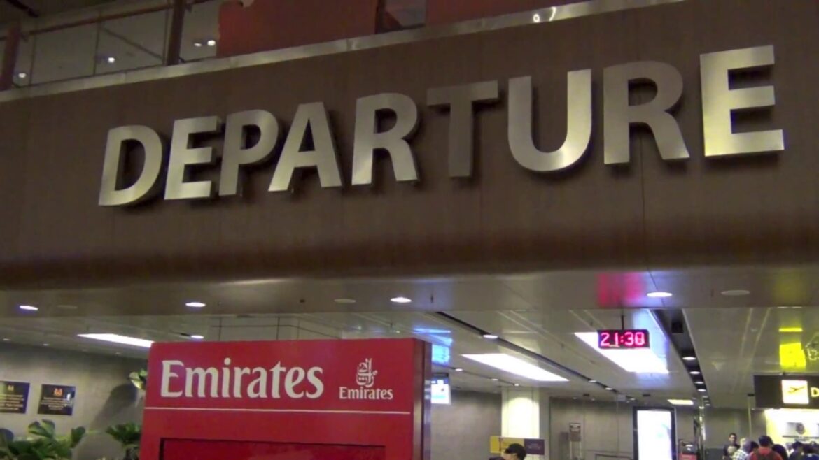 阿聯酋 EMIRATES a380 🔴 新 🔴 經濟艙 🔴 完成飛行