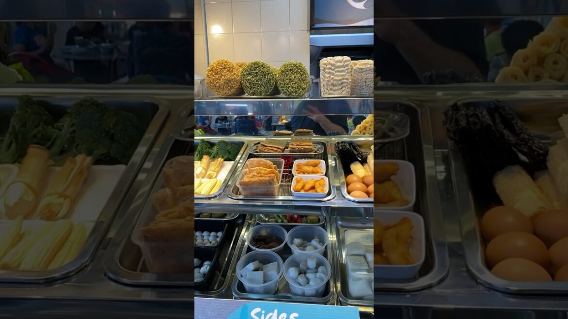 Exploring Exotic Food Courts 4 🇲🇾🥡😀 #Penang #Malaysia #travel #foodie