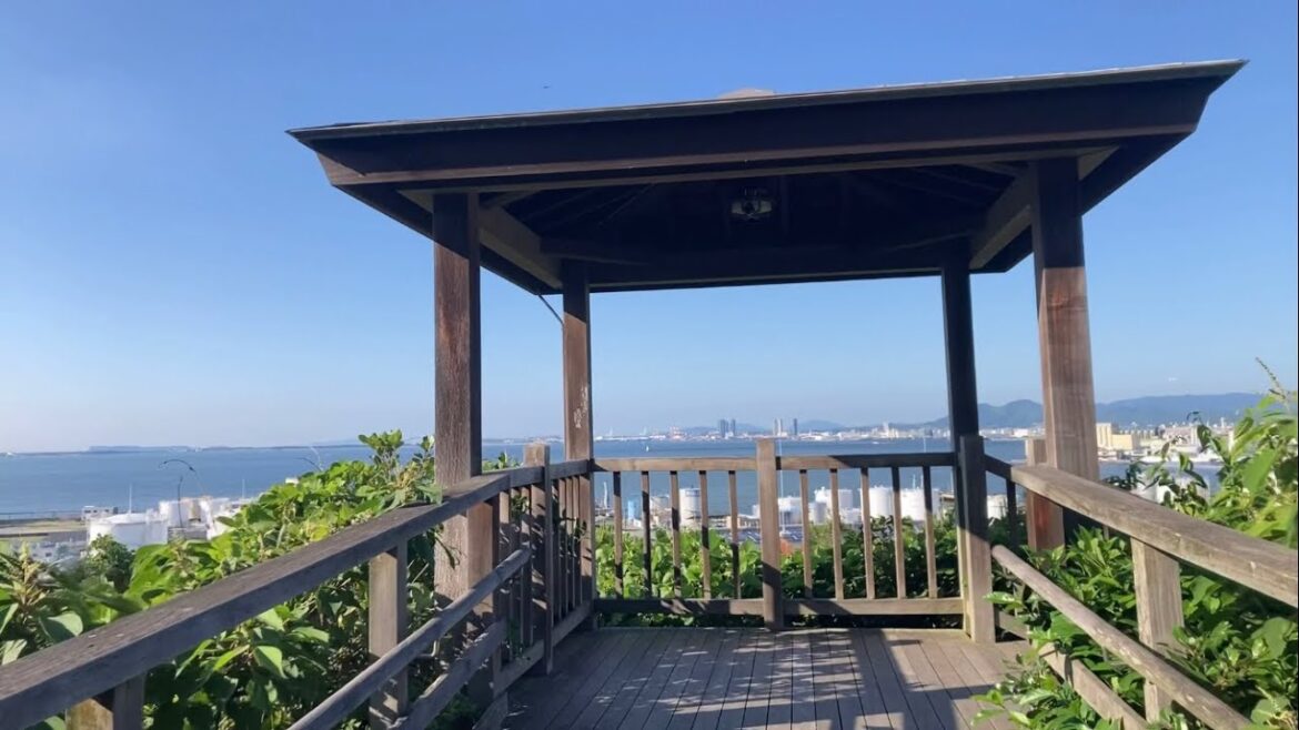 Walking in beautiful West Park!