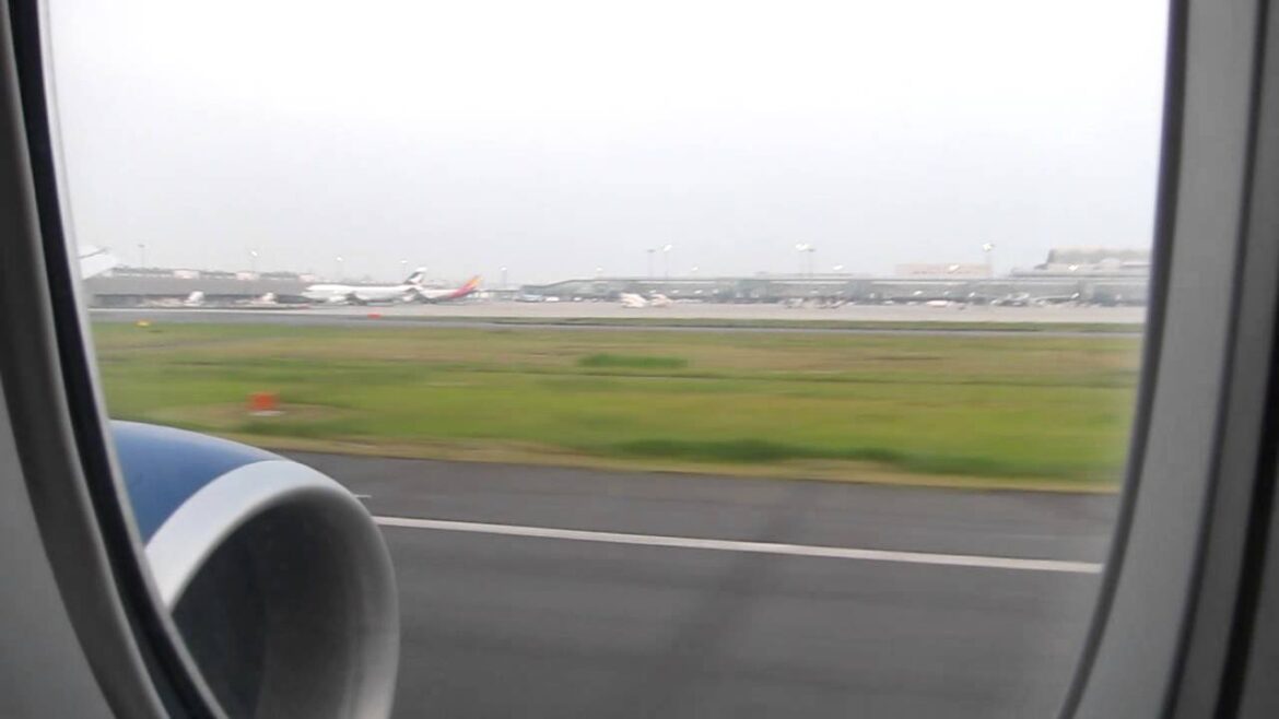 Haneda Landing.MOV