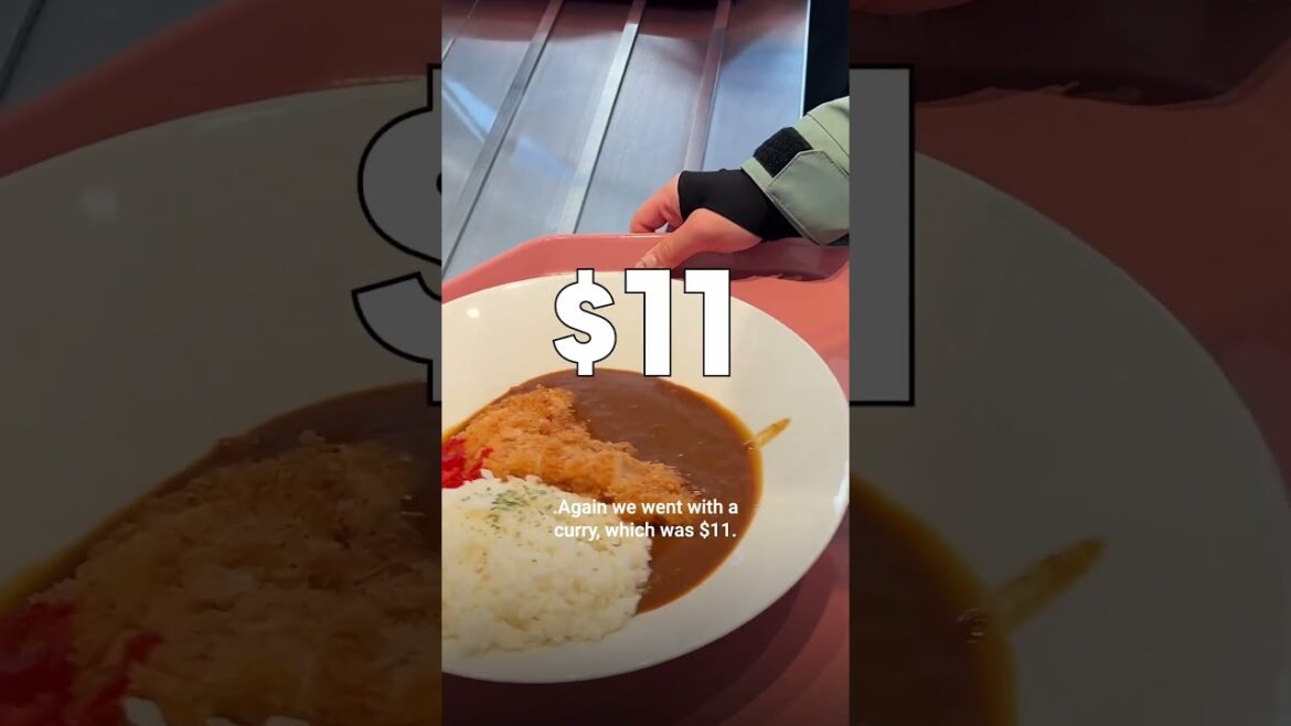 Food prices skiing in Japan 🍛 #japanesefood #japantravel