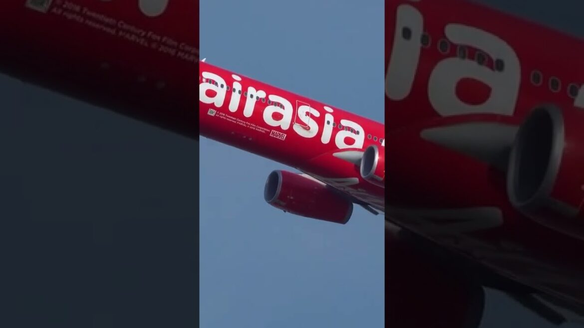 9M-XXU - Airbus A330-343 - AirAsia X Eye-Catching takeoff