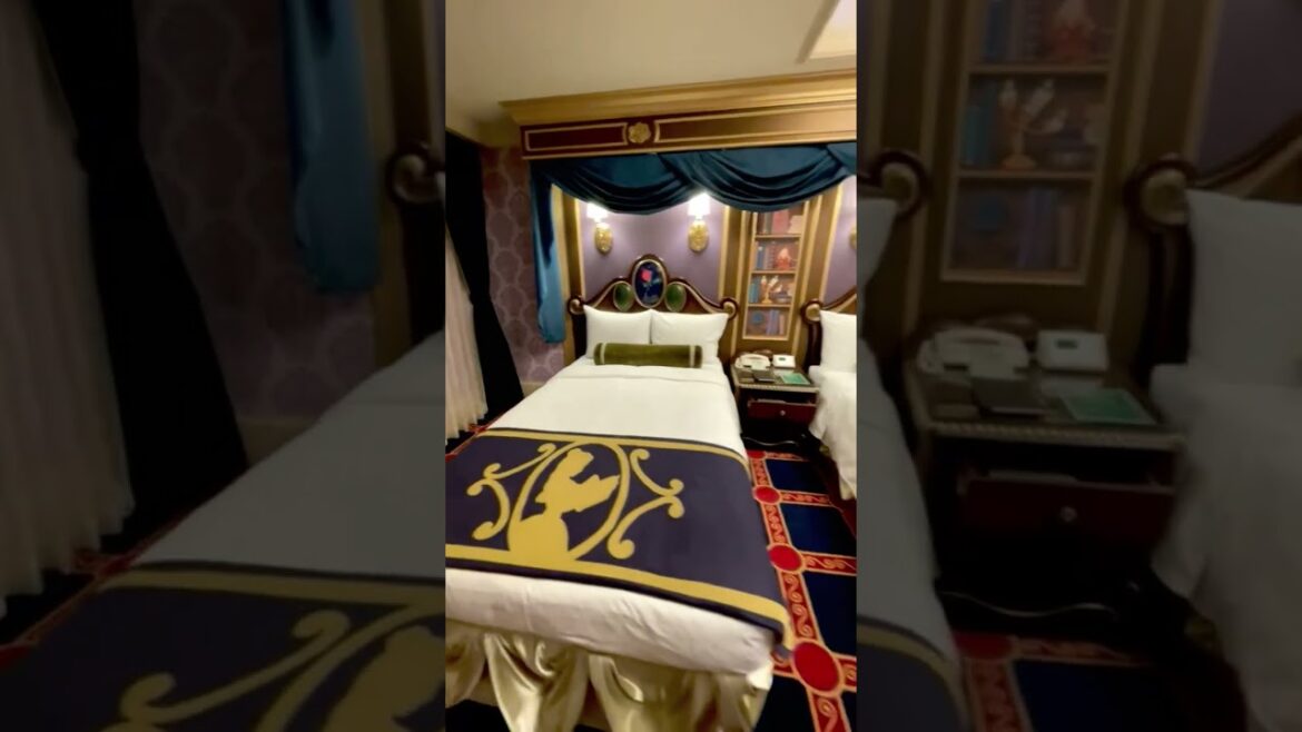 Beauty & The Beast Hotel Tour @ Tokyo Disneyland #shorts