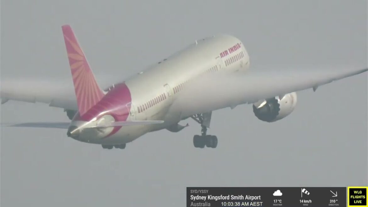 Live at Sydney Airport Live at Sydney Airport