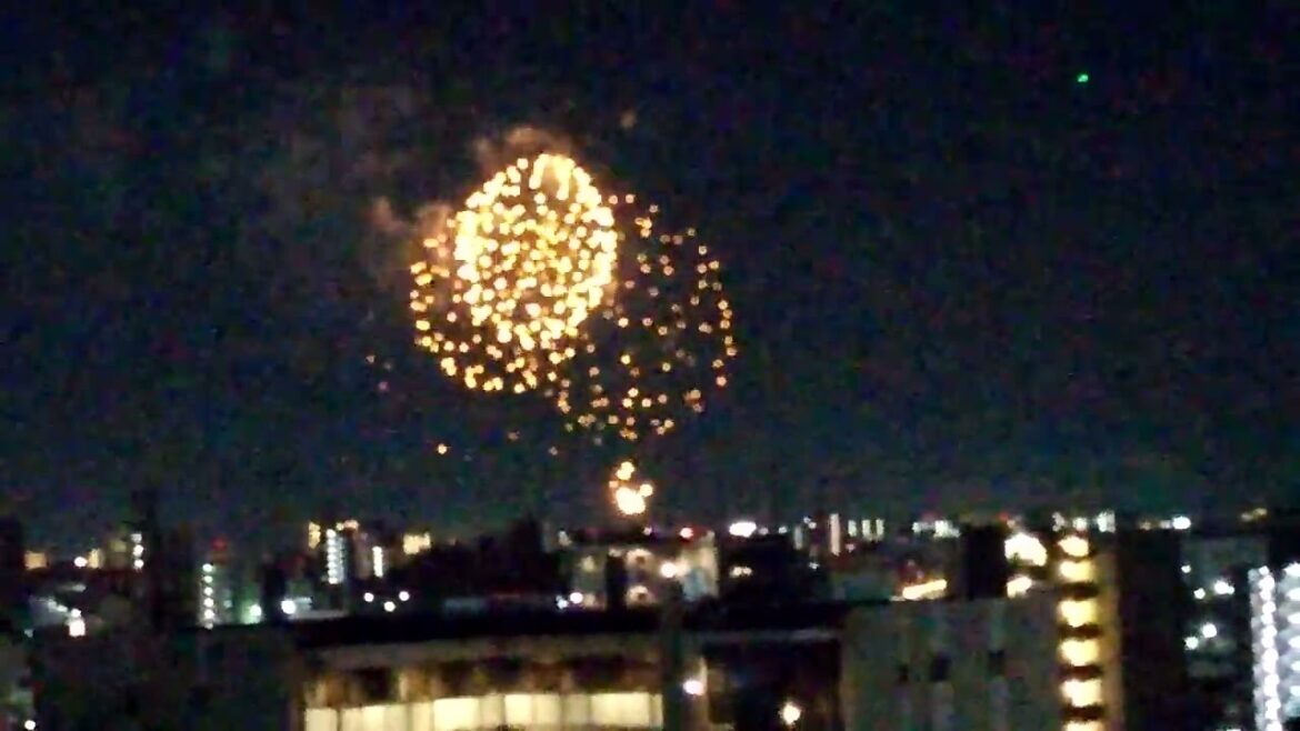 あつたの はなび　　　　Join our Free Japanese Zoom Lesson tada Learn JLPT nihongo English model facebook group