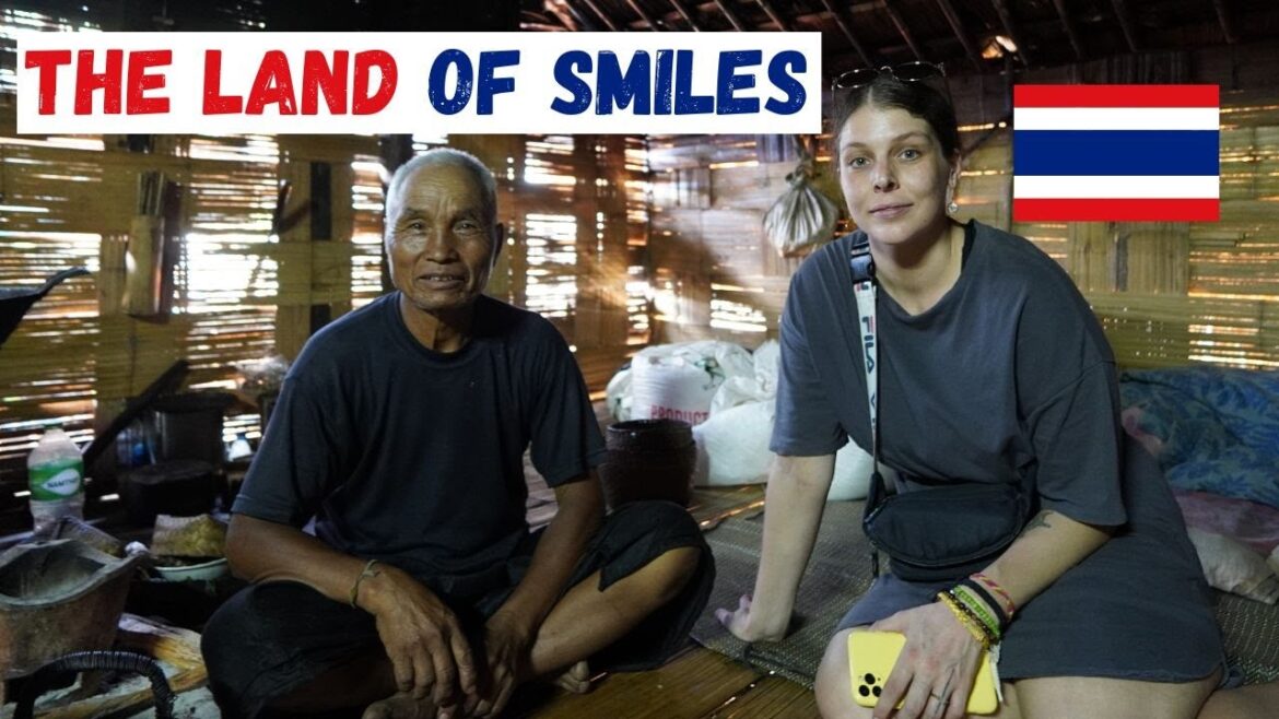 HOW LOCALS TREAT YOU IN RURAL THAILAND 🇹🇭
