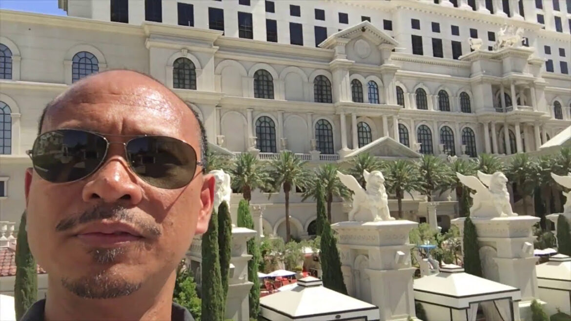 Caesars Palace Pool Oasis