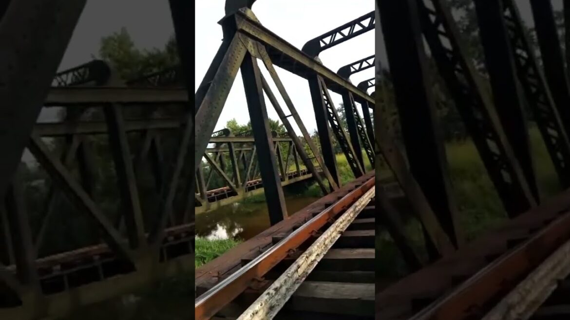 #shorts | Traveling through the railway| 😍🤩#youtubeshorts | short | india train crowded #short #shorts | Traveling through the railway| 😍🤩#youtubeshorts | short | india train crowded #short