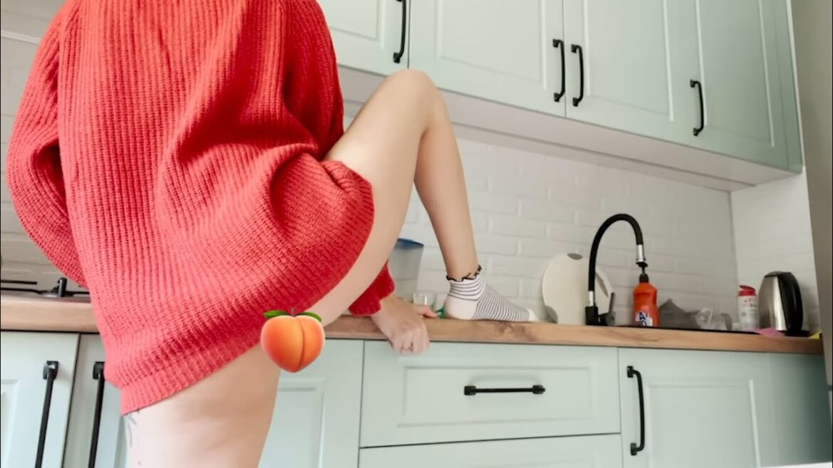 Naked Yoga, Relaxing Flexibility Stretching