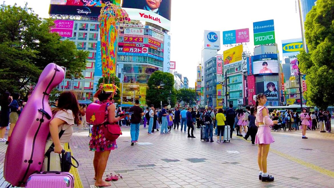 Shibuya in Tokyo 🐶🍻 A fun pink town♪💖4K ASMR non-stop 1 hour 02 minutes