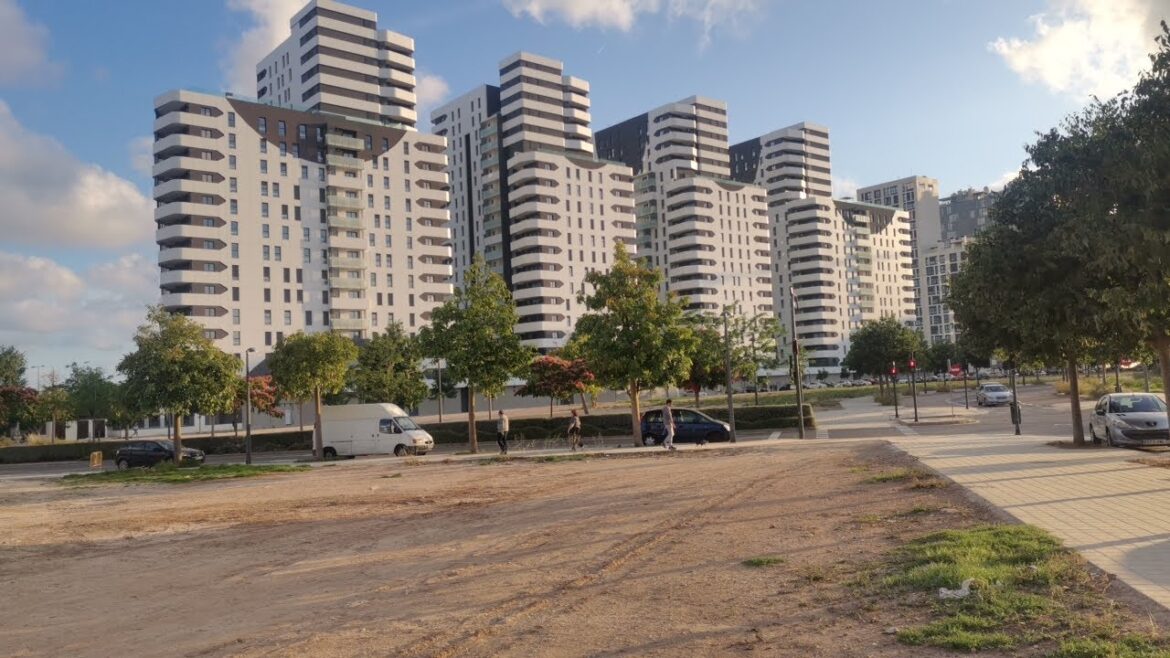 Trabajo de obras Barcelona to Valencia. Trabajos de obreros en España. work in, Worker jobs in Spain