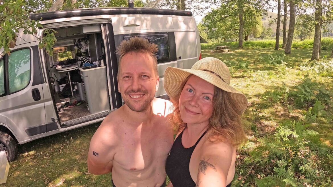 SURVIVING HEAT IN VAN  // Camper van travel vlog in Spain 🇪🇦🚐💨❤💛