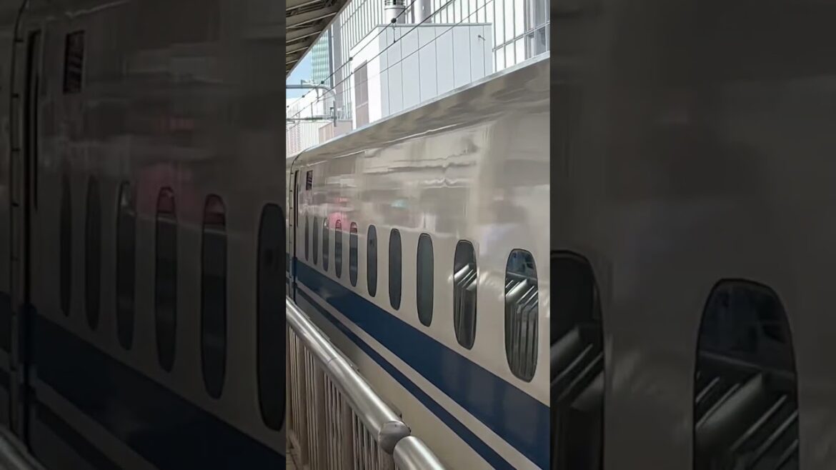Bullet Train 🚅 from Tokyo to Kyoto #travel #youtube #shorts
