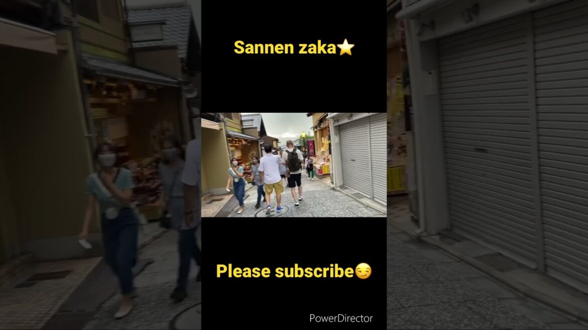 【KYOTO 】Sannen zaka #kyoto #shorts #Kiyomizu  #travel #pleasesubscribe #shrine #trip #walk