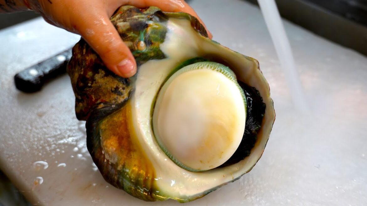 海の怪物 | 巨大カタツムリの刺し身 | 日本のシーフード