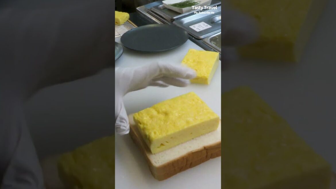 샌드위치 달인, 대왕 계란말이 샌드위치, 타마고산도, Amazing giant egg roll sandwich, Japanese sandwich, Korean street food 샌드위치 달인, 대왕 계란말이 샌드위치, 타마고산도, Amazing giant egg roll sandwich, Japanese sandwich, Korean street food