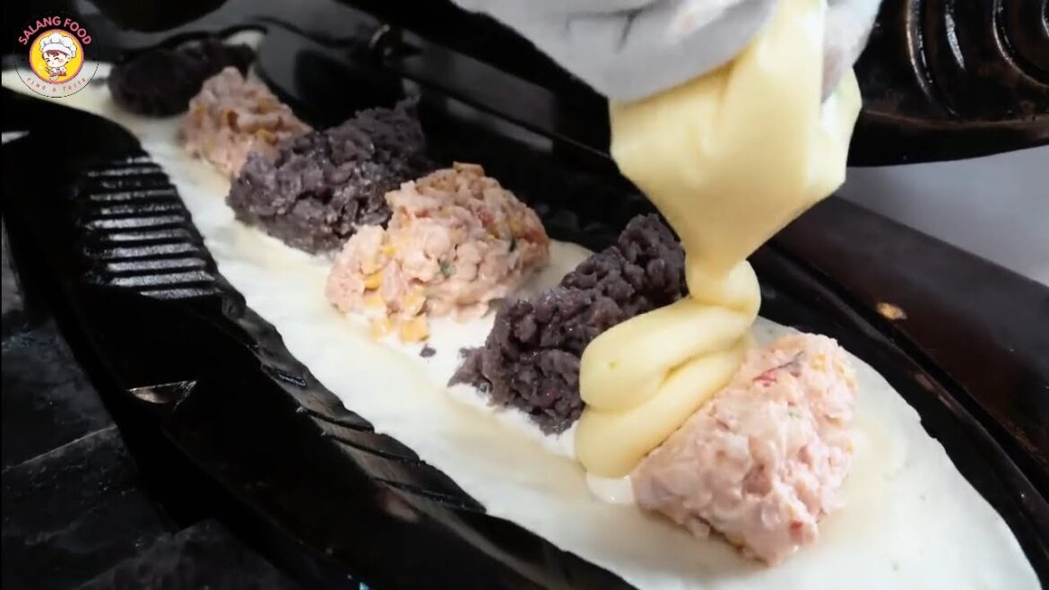 Korean Food | Bungeo-ppang , Fish Shaped Pastries.