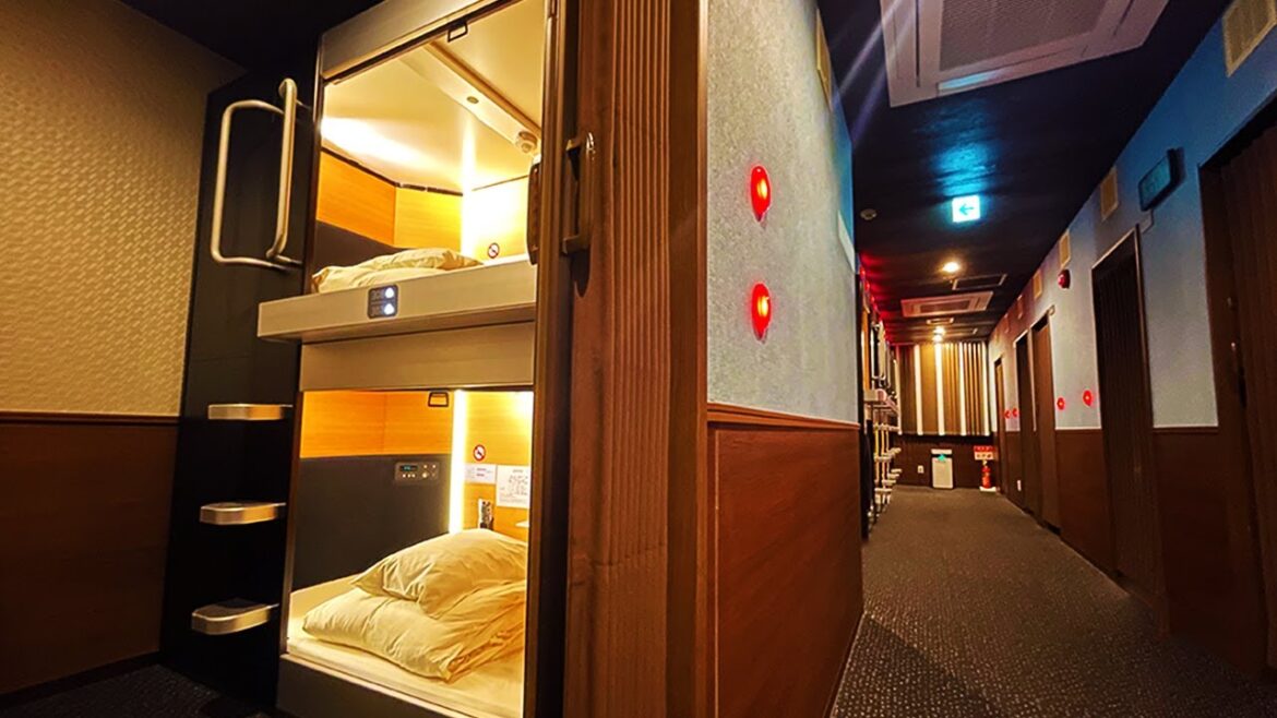 Capsule but private room? I stayed at Japan's twin type Capsule Hotel🏨｜SEJOUR INN CAPSULE HIROSHIMA