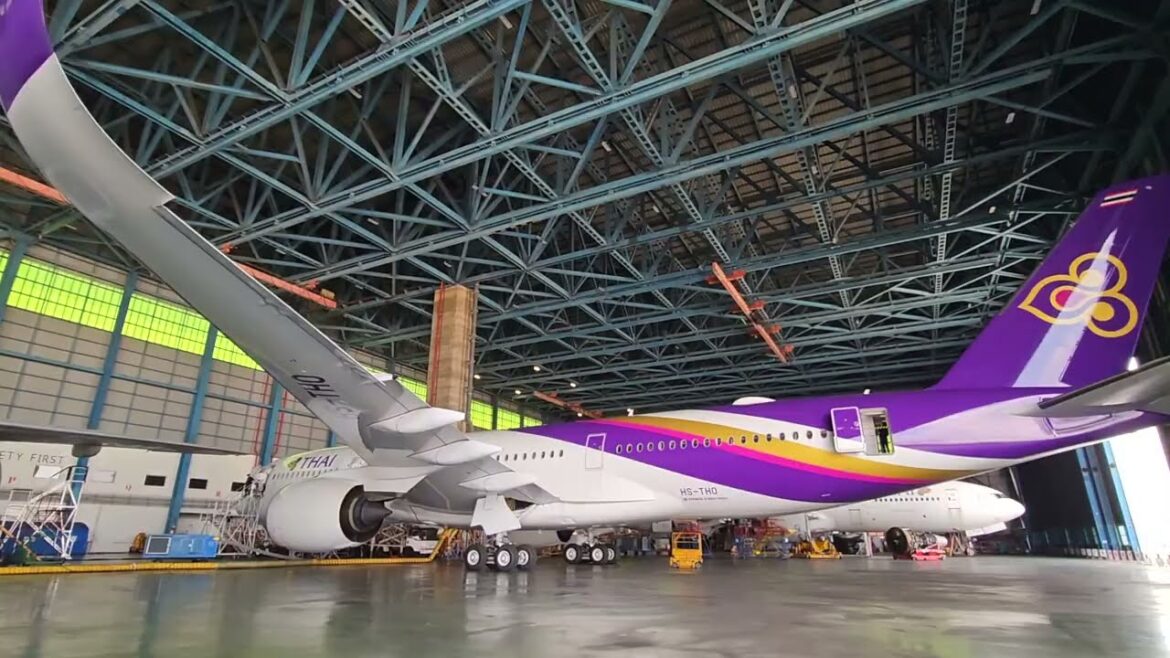 Explore A 350-900 HS-THO (PHUKET) Explore A 350-900 HS-THO (PHUKET)