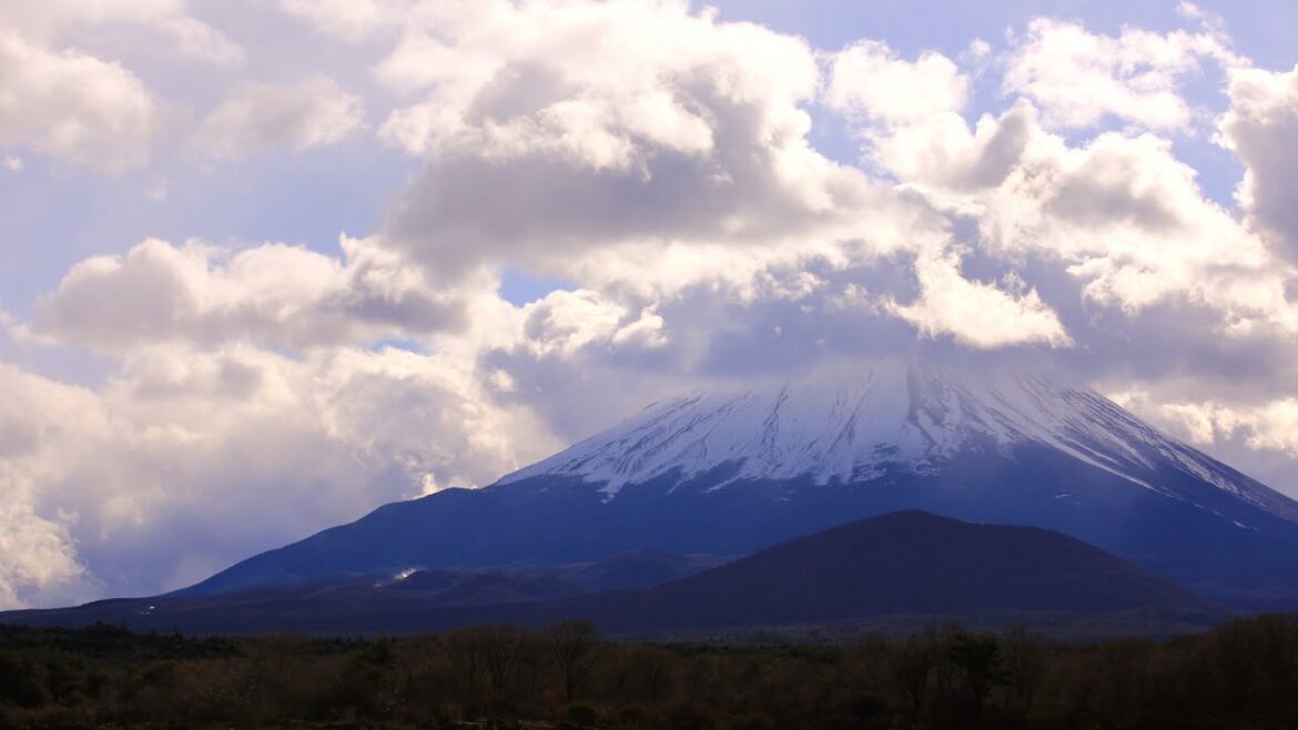 【Japan 1minute Travel Mt.FUJI Lake Syoji-ko】 富士山 精進湖(富士山と雲のタイムラプス動画) 【Japan 1minute Travel Mt.FUJI Lake Syoji-ko】 富士山 精進湖(富士山と雲のタイムラプス動画)