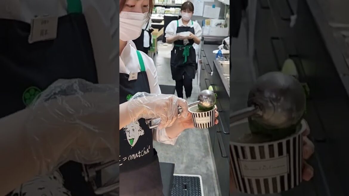 มาชิสุโอกะก็ต้องมากินชาเขียวสิ มีหลายเขียวเลยยย 😋