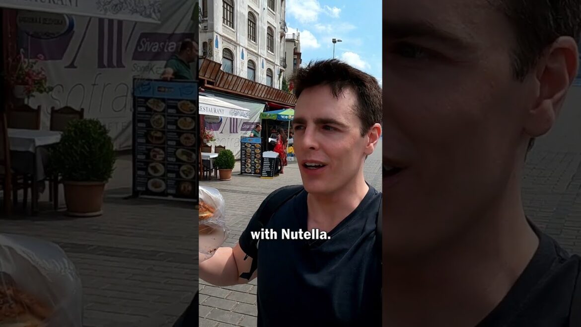 Tasty Nutella Simit in Istanbul, Turkey 🇹🇷 Tasty Nutella Simit in Istanbul, Turkey 🇹🇷