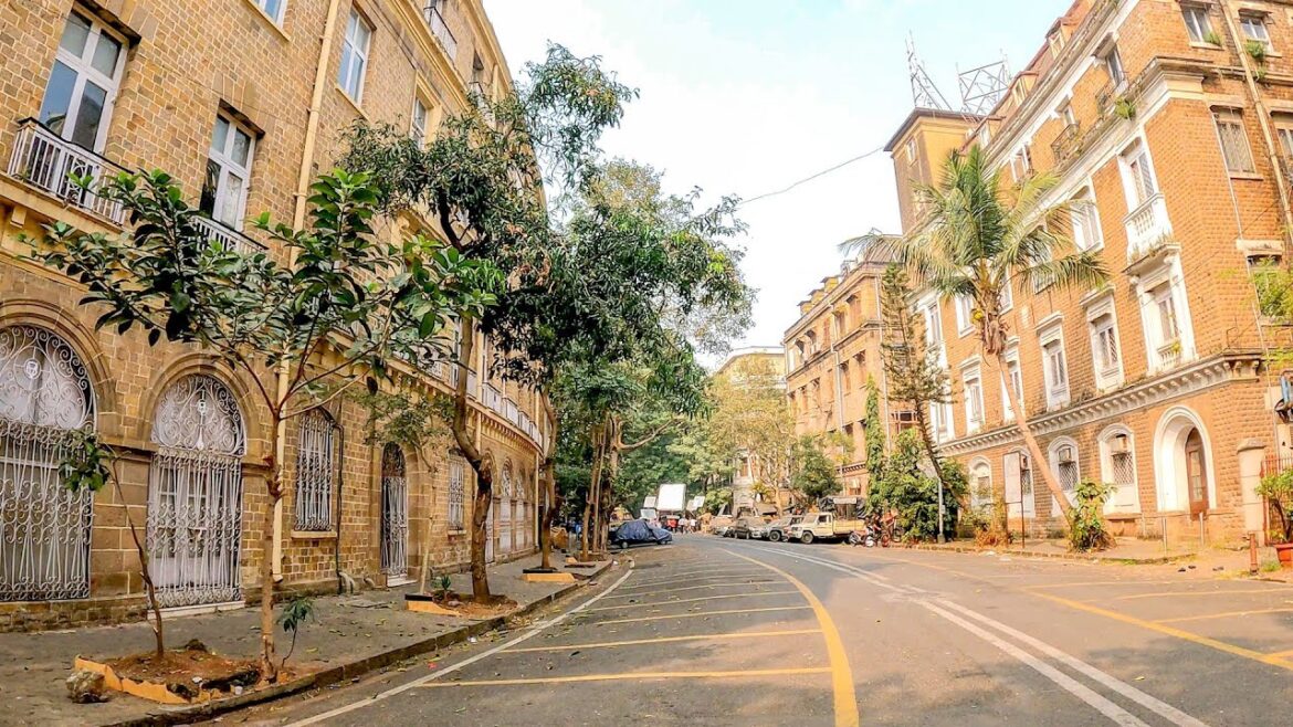 Walking Tour Of Mumbai | Ballard Estate & Pier | 4K Walking Tour Of Mumbai | Ballard Estate & Pier | 4K