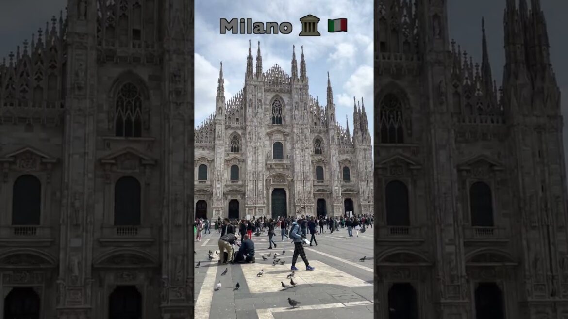 Piazza Duomo Milano 360° View 📸 🇮🇹 😍 #shorts