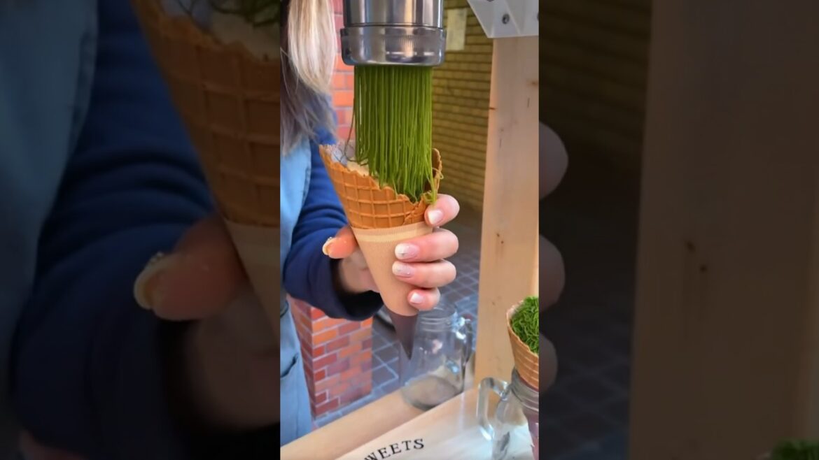 Spaghetti IceCream  #travel #streetfood