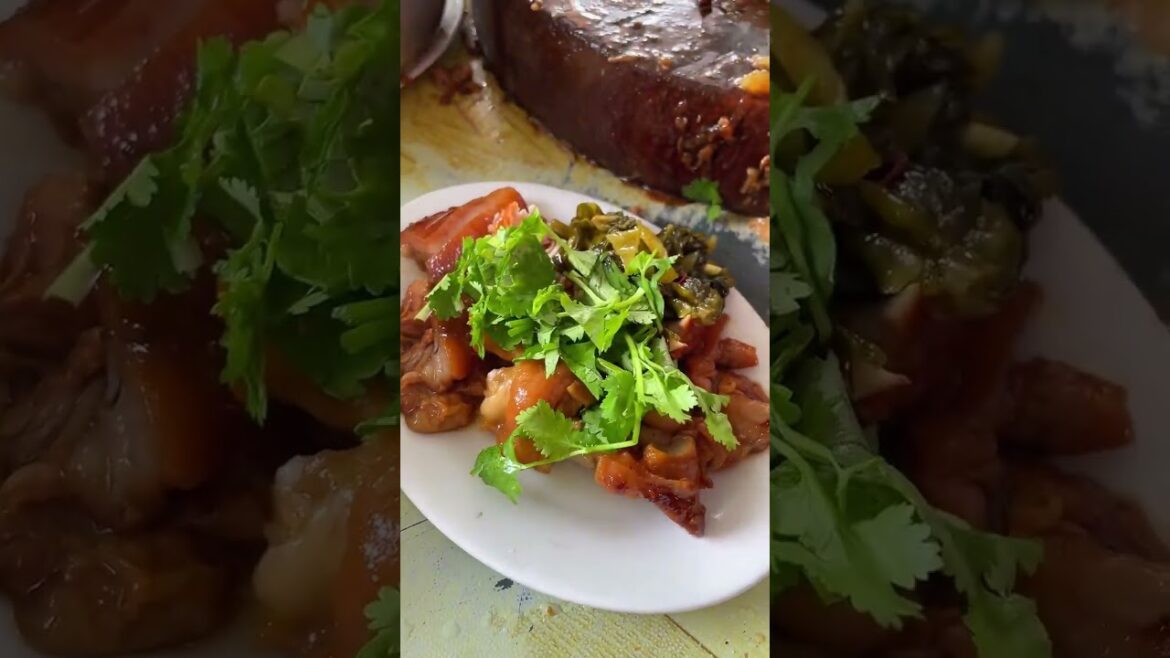 Fat sister’s Pork Knuckle Rice Local Special Food