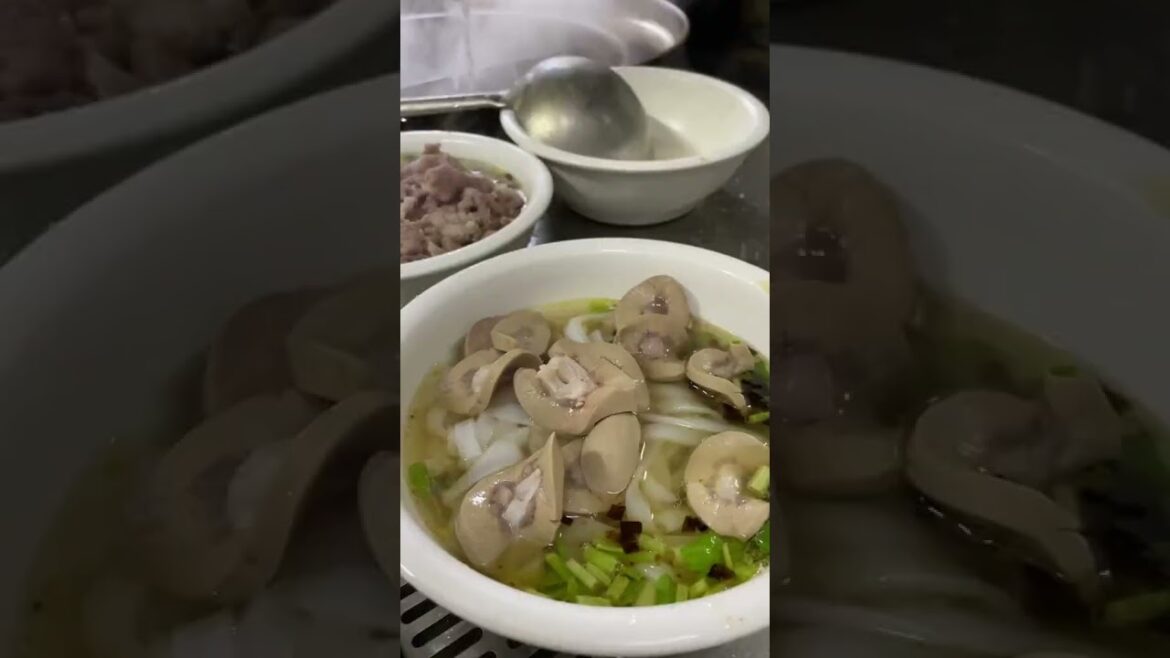 How crazy is Yiwanmen pursuit of ingredients While eating a bowl of noodles fresh meat came 3 times