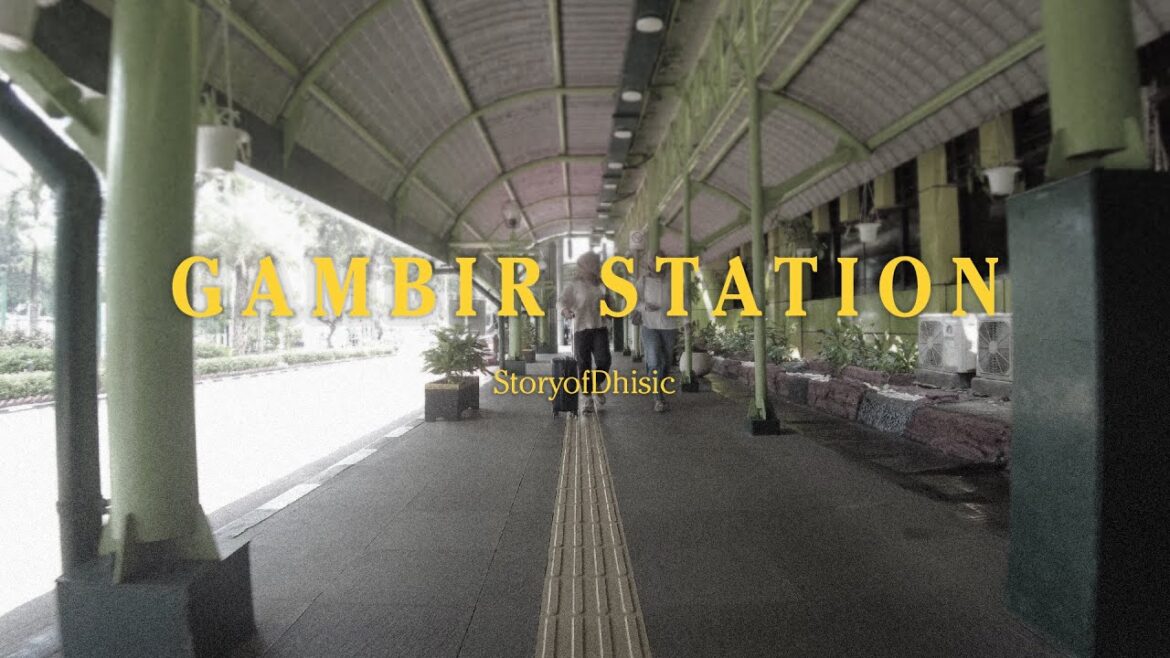 Walking Around at Gambir Station, 4K Walking Experience, Indonesia 2023