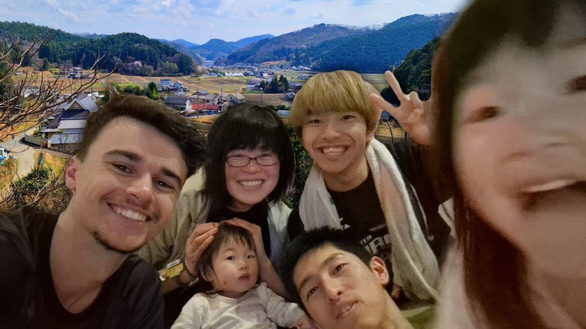 La campagne Japonaise (Nose, préfecture d’Osaka) La campagne Japonaise (Nose, préfecture d'Osaka)