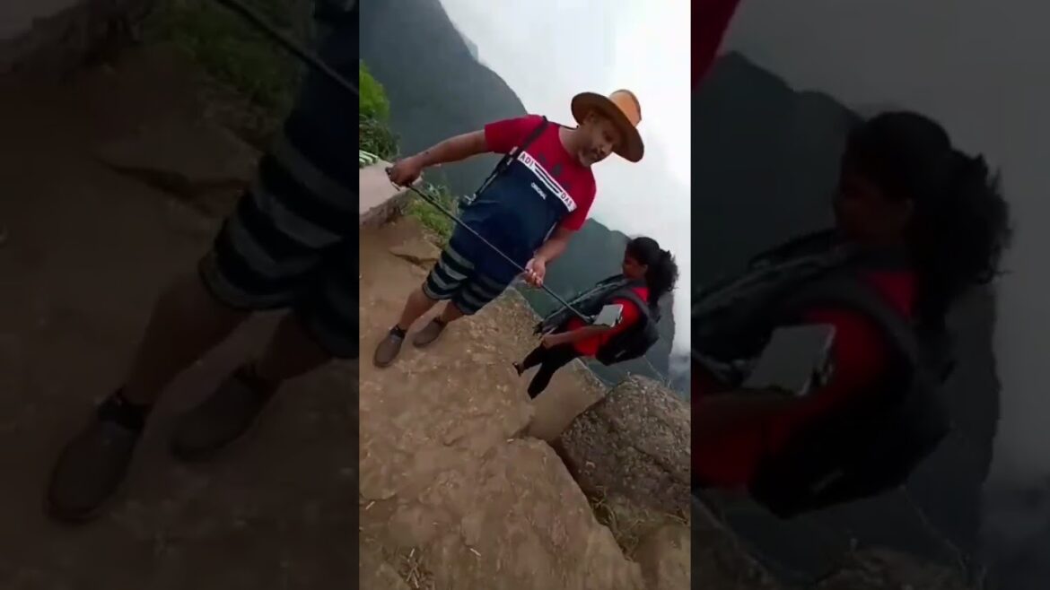 10M  views top travel places #shorts | sri lanka travel guide | #youtubeshorts 🤩😲 #short