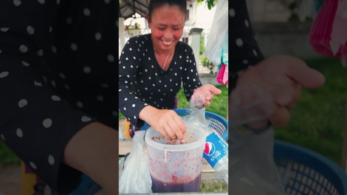 FRESH GREEN MANGO | Laos Street Food | Laos🇱🇦 | Luang Prabang #shorts